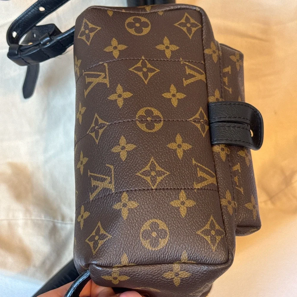 LOUIS VUITTON PALM SPRINGS NV PM MNG